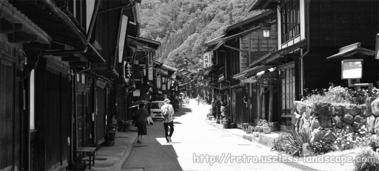 CENTER OF 中山道　奈良井宿で宿場町の風情を満喫する